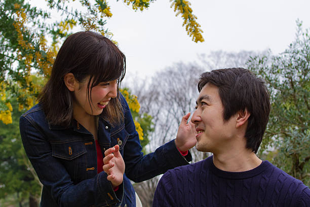 istock Young happy Japaneese couple 517660410