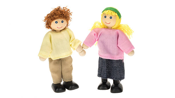 istock Husband and wife dolls 517661700