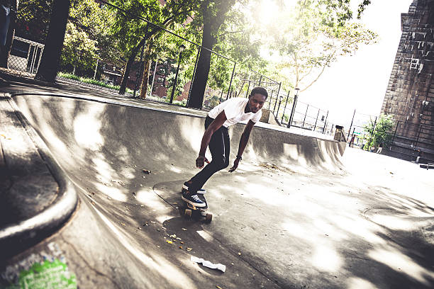 istock Riding longboard at the skate park in NYC 517662320