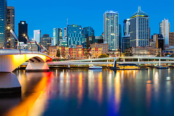 istock Australia, Victoria Bridge. Brisbane 517668460
