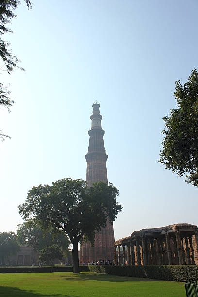 istock qutub minar, delhi 517698653