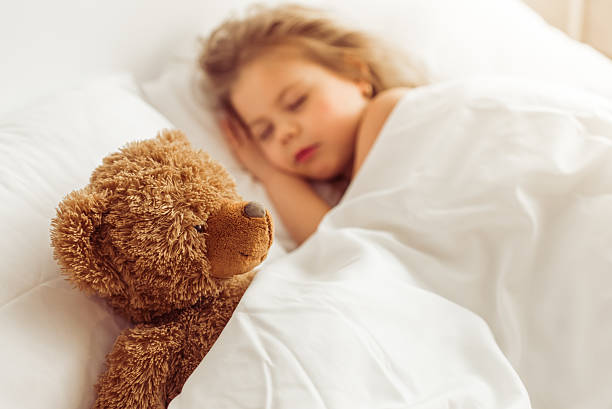 istock Sweet little girl 517701738