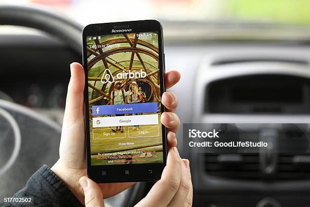 Searching For Accomodation Stock Photo - Download Image Now - Airbnb, Mobile App, Mobile Phone