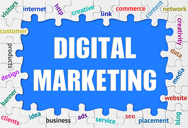 istock Digital marketing jigsaw puzzle concept 517708980