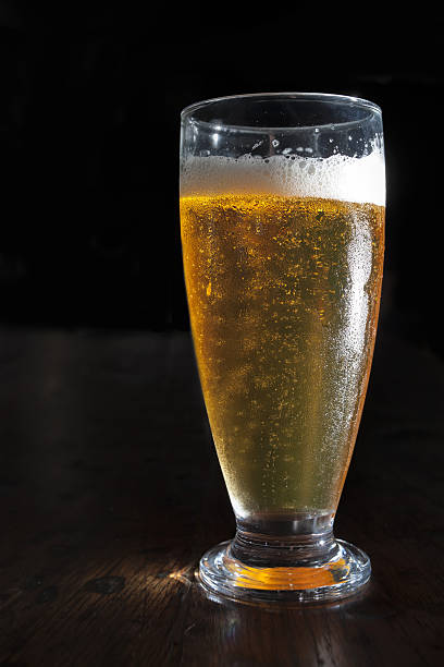 istock Glass of cold beer 517711107