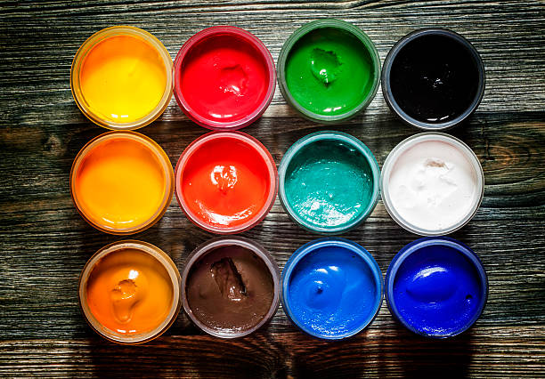 istock Palette of paints for drawing 517713942