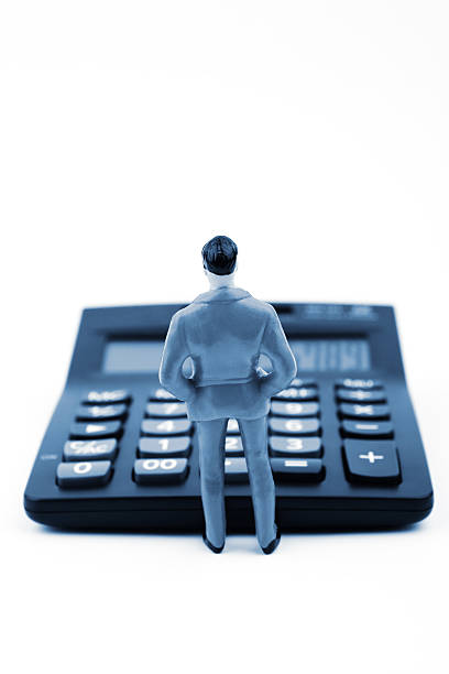 istock Businessmans and calculator 517745970