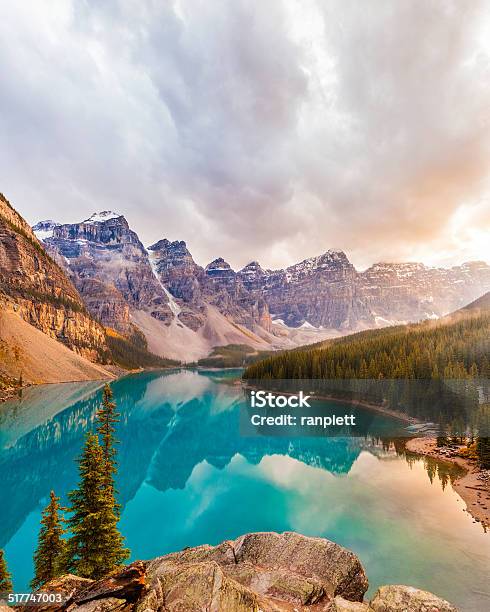 Moraine Lake Banff National Park Stock Photo - Download Image Now - Canada, Banff National Park, Lake Louise - Lake