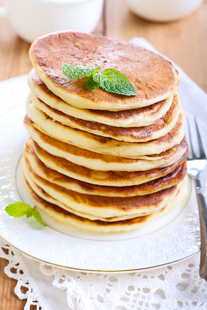 istock Pile of pancakes 517750625