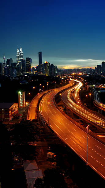 istock Sunset at the Kuala Lumpur city centre. 517801127
