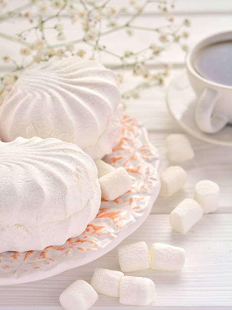 istock Marshmallow in the assortment on a plate 517840574