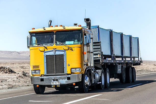 kenworth k100 - cabover foto e immagini stock