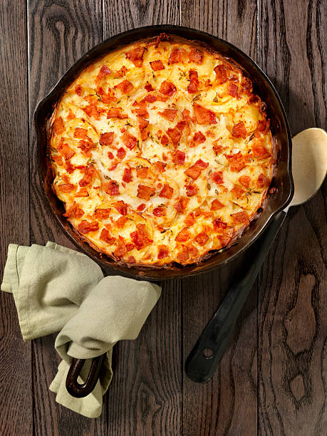 istock Skillet baked, Scalloped Potatoes with Bacon 517871948