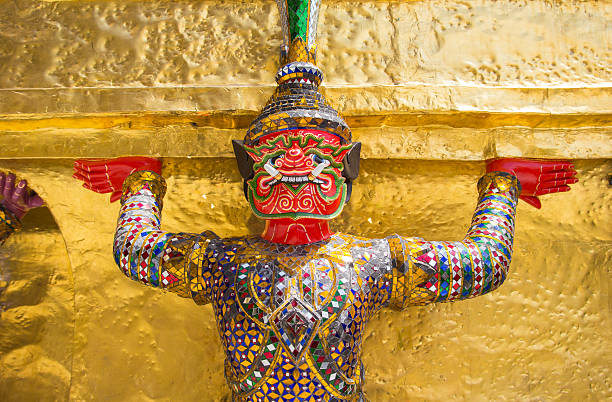istock Giant at Wat Pra Kaew, Bangkok Thailand 517876551