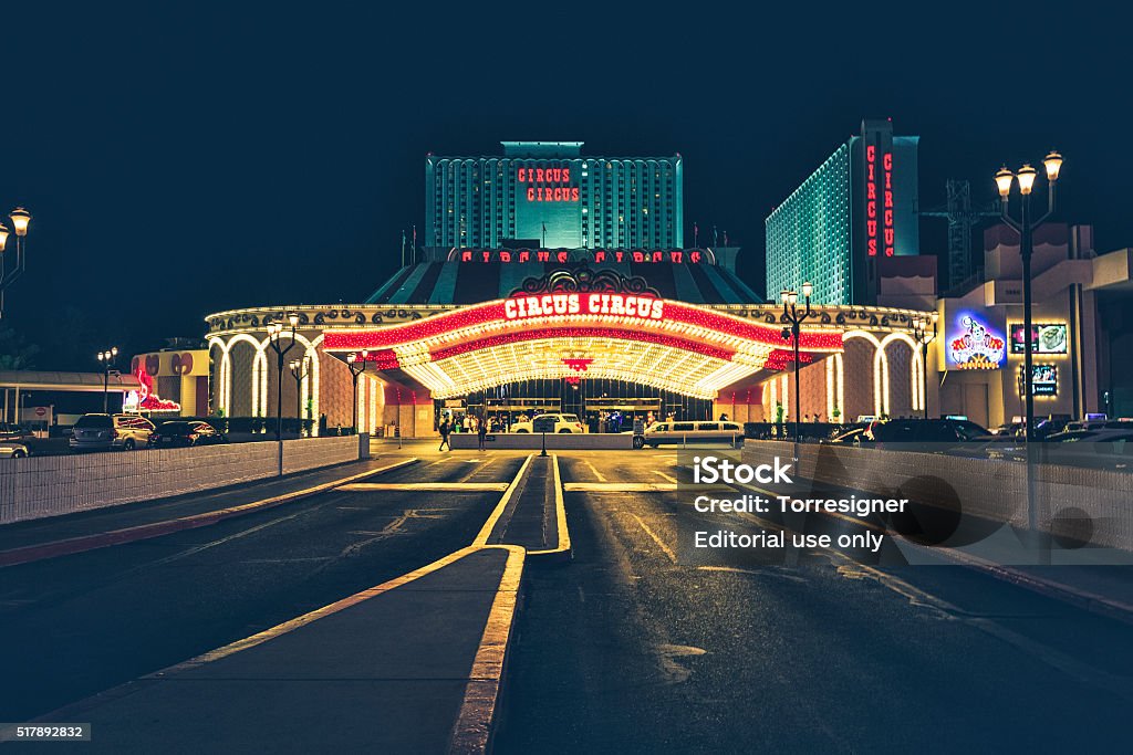 서커스 공연 Las Vegas 호텔 및 카지노 서커스 서커스에 대한 스톡 사진 및 기타 이미지 - 서커스 서커스, 카지노, 문 - iStock 서커스 공연 Las Vegas 호텔 및 카지노 서커스 서커스에 대한 스톡 사진 및 기타 이미지 - 서커스 서커스, 카지노, 문 - Istock