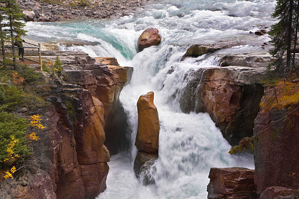 istock Falls in a narrow and deep canyon 517899489