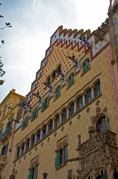 istock Architectural detail - Building in Barcelona, Spain. 517900817