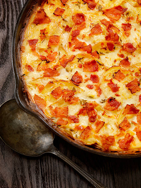 istock Skillet baked, Scalloped Potatoes with Bacon 517906452