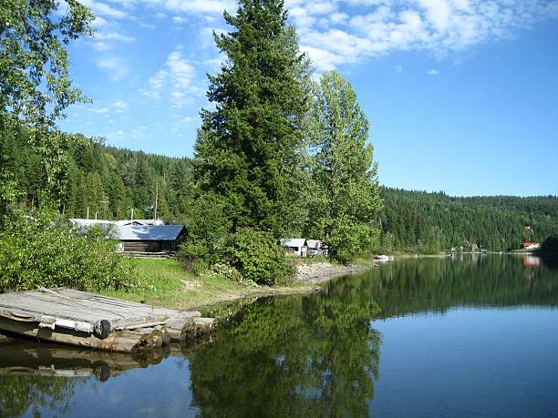 istock On the shore of a lake 517925188
