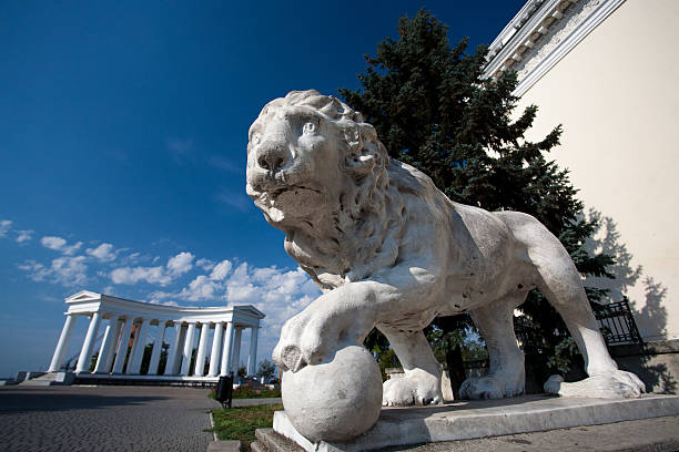 istock Lion sculpture in Odessa city 517925745