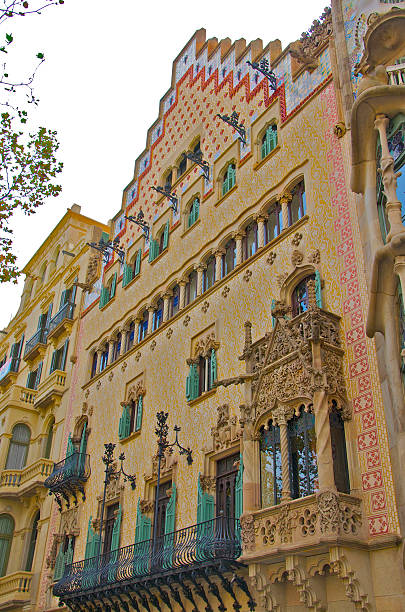 istock Architectural detail - Building in Barcelona, Spain. 517956509