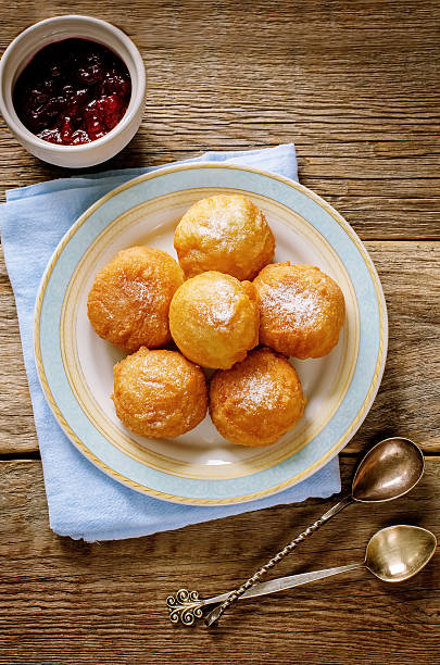 istock fritter cottage cheese ball 517958647