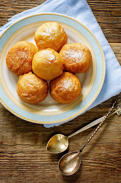 istock fritter cottage cheese ball 517958651