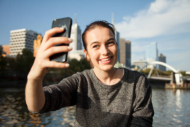 istock Selfies by the Yarra River 517965126