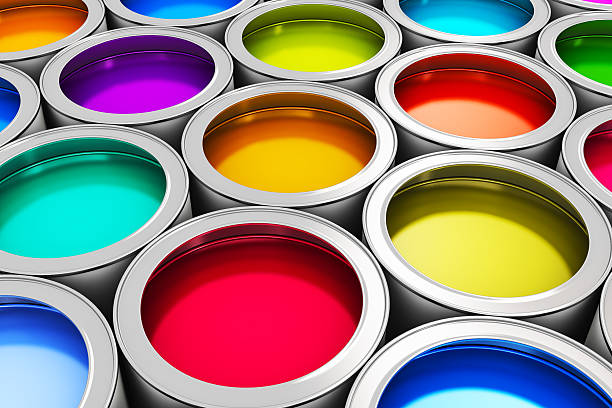 lattine con vernice di colore - paintbrush color image colors acrylic painting foto e immagini stock