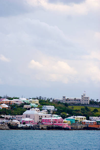 istock Waterside houses in Bermuda 518016229