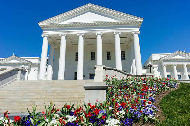 istock Virginia State Capitol In Richmond 518066190