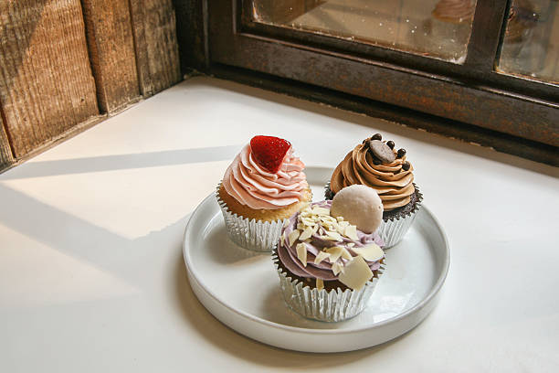 istock Trio of Cupcakes 518068774