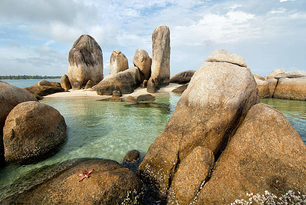 istock Granite rocks of Belitung 518097732
