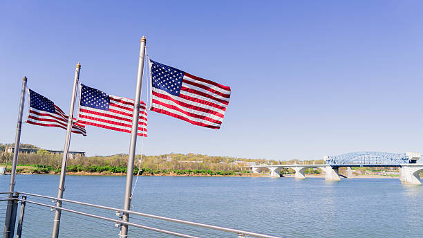 istock American Flags over Tennessee River 518112360