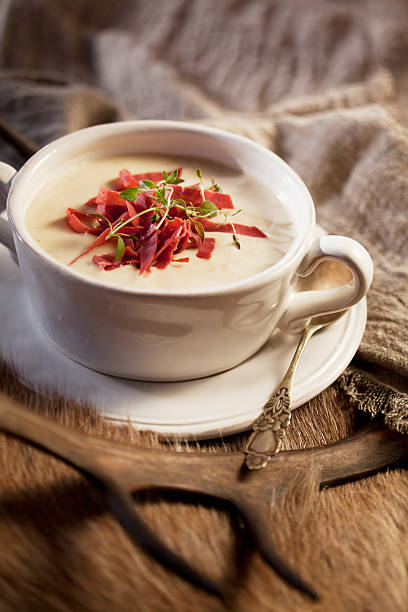 istock Smoked reindeer soup 518115424