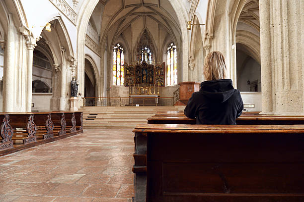 modlitwa - confession booth penance catholicism church zdjęcia i obrazy z banku zdjęć
