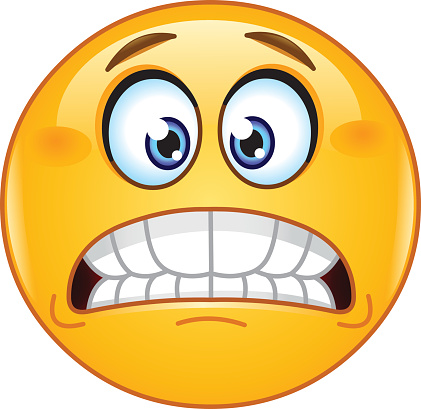 Grimacing emoticon showing bared teeth