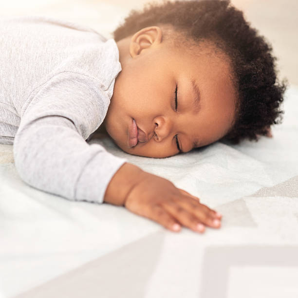 istock Sweet little dreamer 518141406