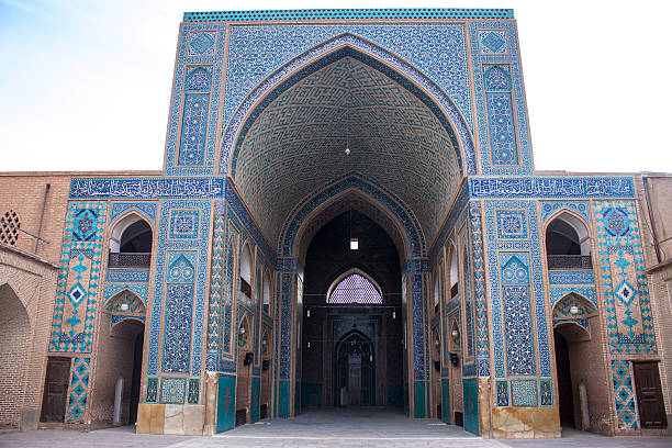 istock Jameh Mosque in Yazd 518172961