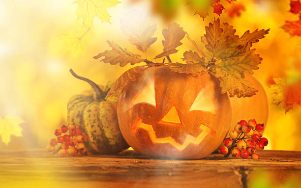 istock Scary jack o lantern halloween background 518175587