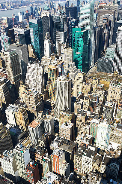 istock Cityscape view of Manhattan from Empire State Building 518197123