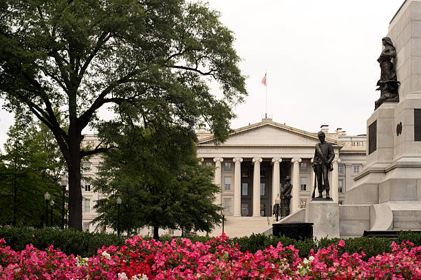 istock United States Treasury Building 518204261
