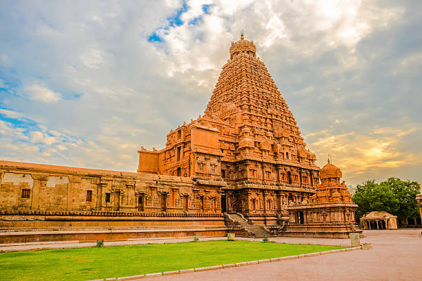 istock View at the tower Hindu Brihadishvara Temple, India 518208088