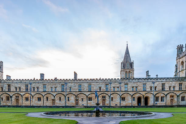 istock Early spring morning in Oxford 518225412