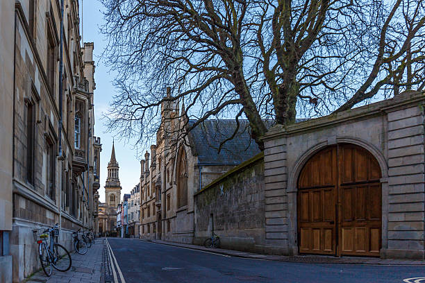 istock Early spring morning in Oxford 518225856