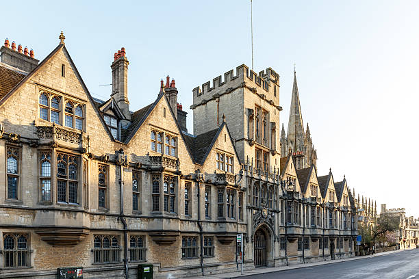 istock Early spring morning in Oxford 518226252