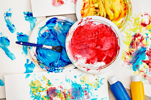 istock Kids painting background 518228146