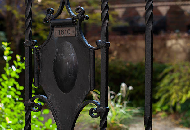 istock Iron Gate In City Garden 518234360