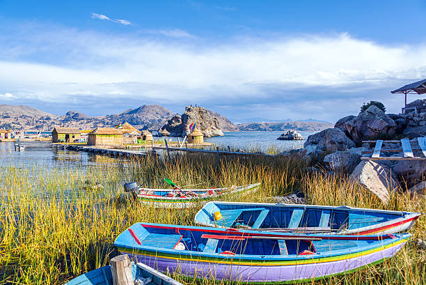 istock Boats and Floating Islands 518262781