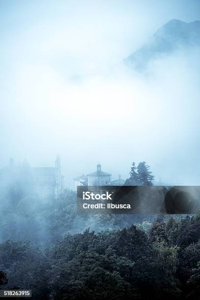 Sacro Monte Di Varallo Italien Stockfoto und mehr Bilder von Spiritualität - Spiritualität, Nebel, Alt